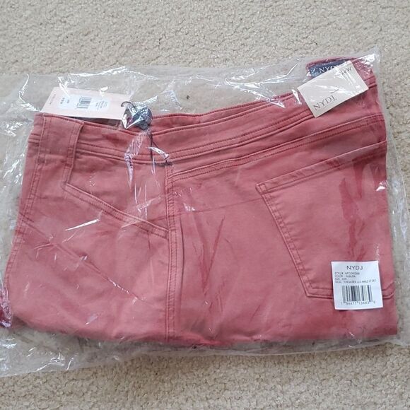 NYDJ Plus Teresa Auburn Wide Leg Ankle Cut Jeans - Picture 5 of 6